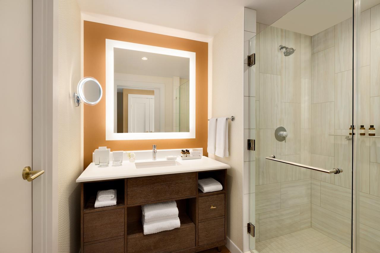 Отель Fairmont Austin Gold Experience Экстерьер фото